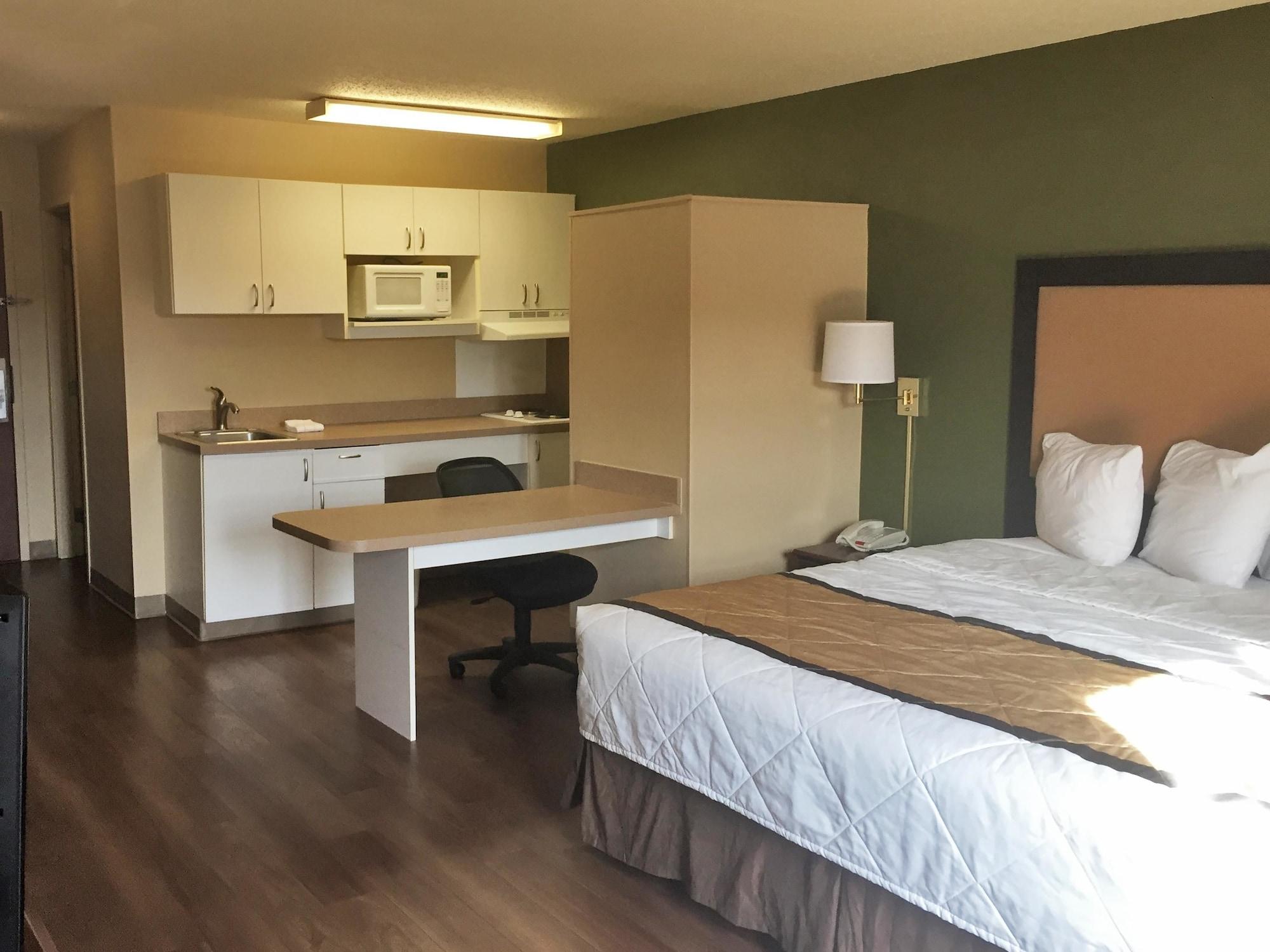 Extended Stay America Suites - Detroit - Madison Heights Exteriör bild