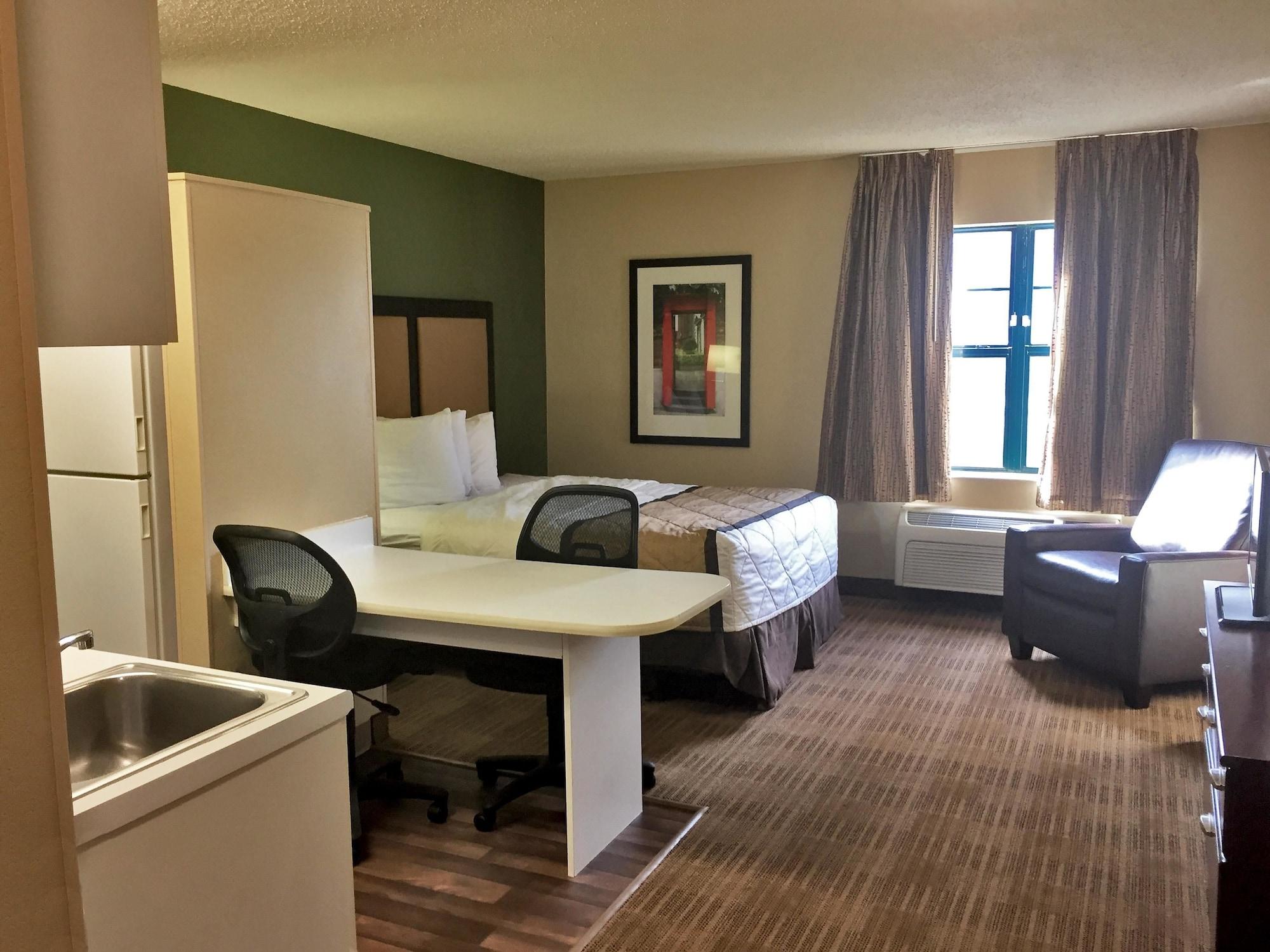 Extended Stay America Suites - Detroit - Madison Heights Exteriör bild