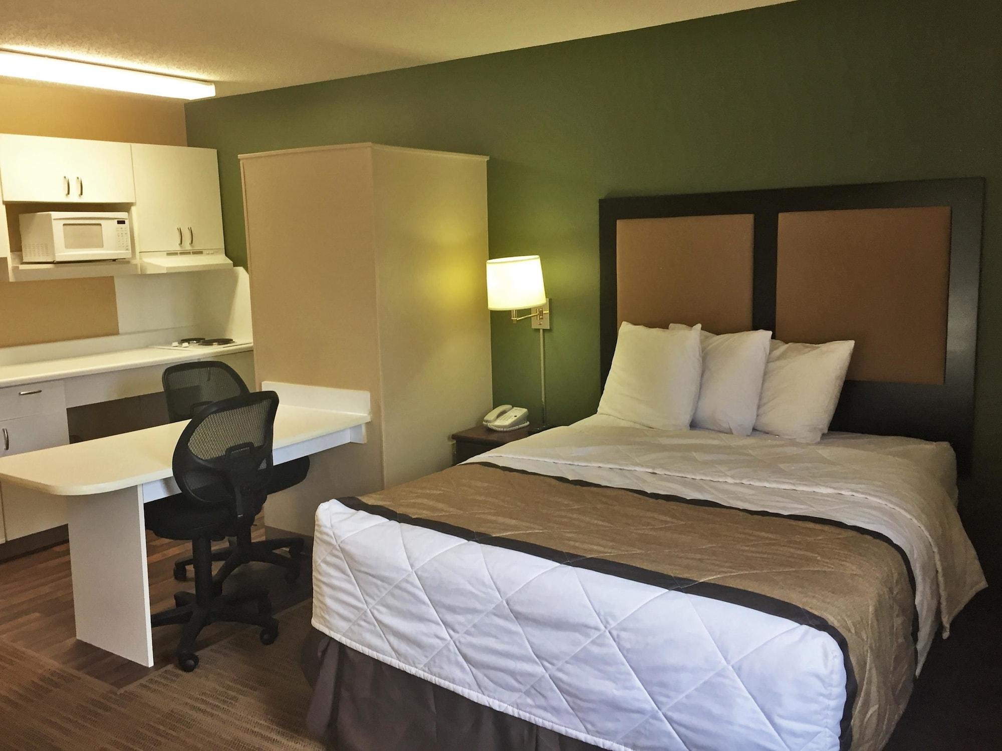Extended Stay America Suites - Detroit - Madison Heights Exteriör bild