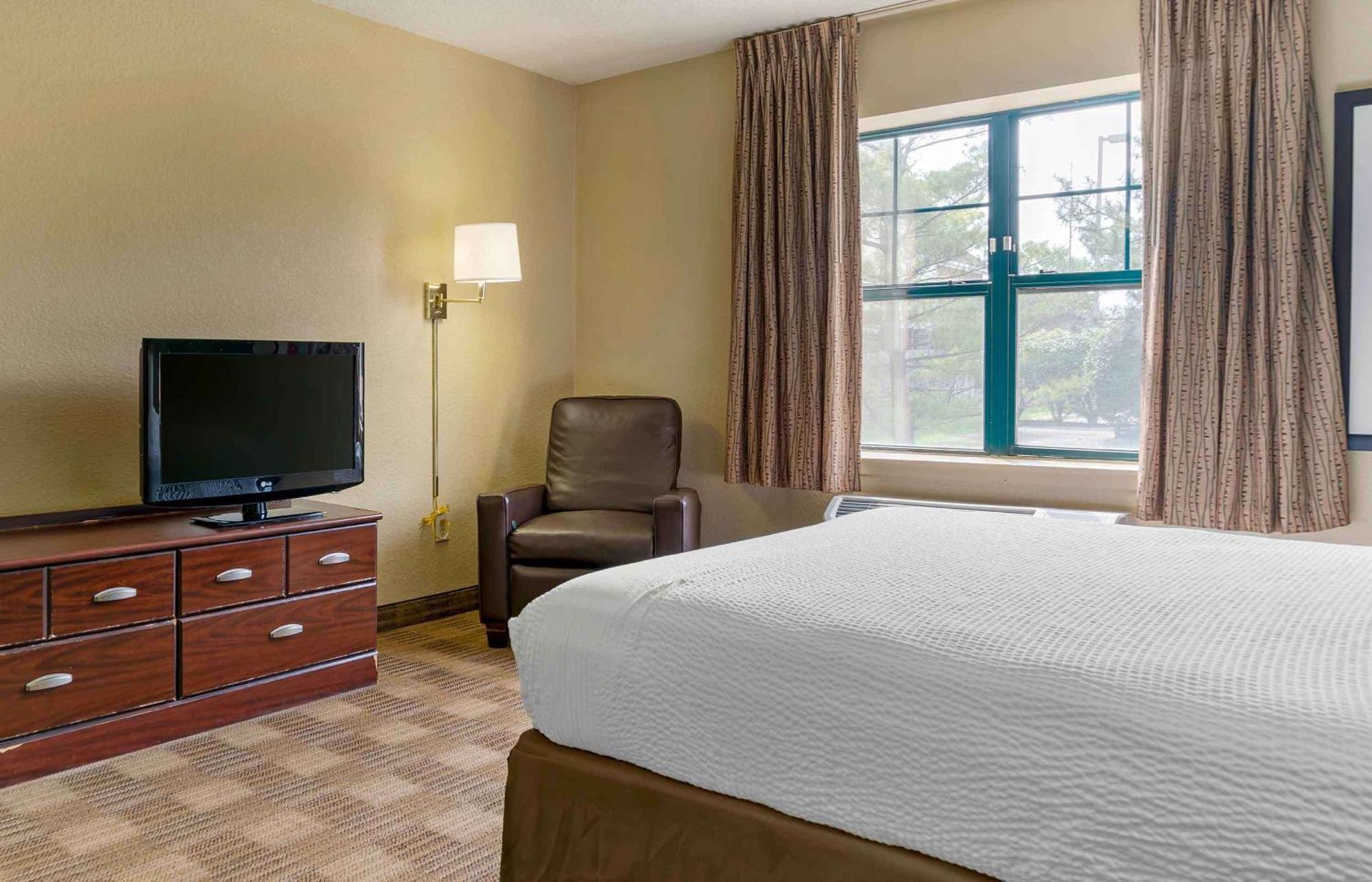 Extended Stay America Suites - Detroit - Madison Heights Exteriör bild