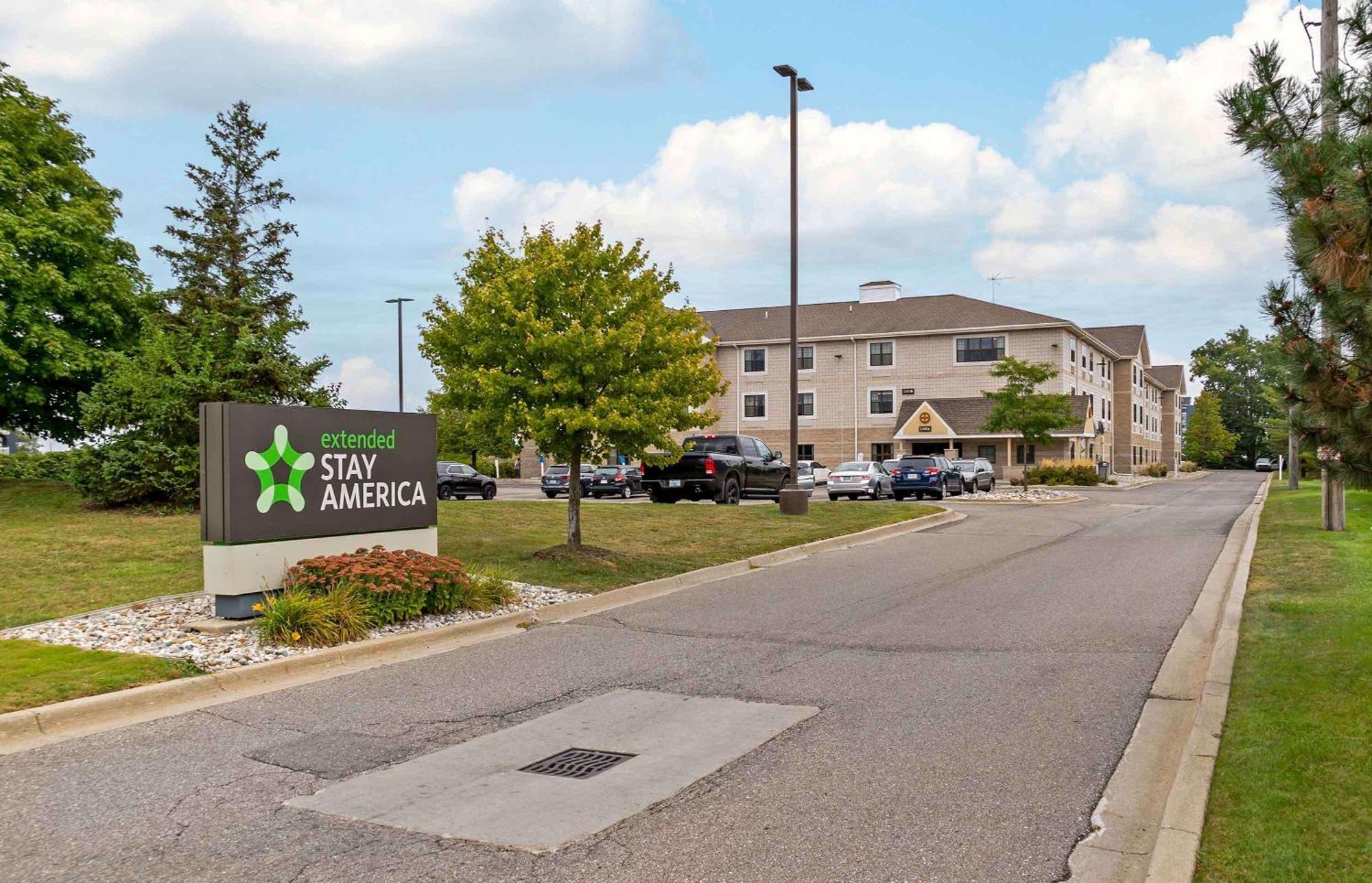 Extended Stay America Suites - Detroit - Madison Heights Exteriör bild